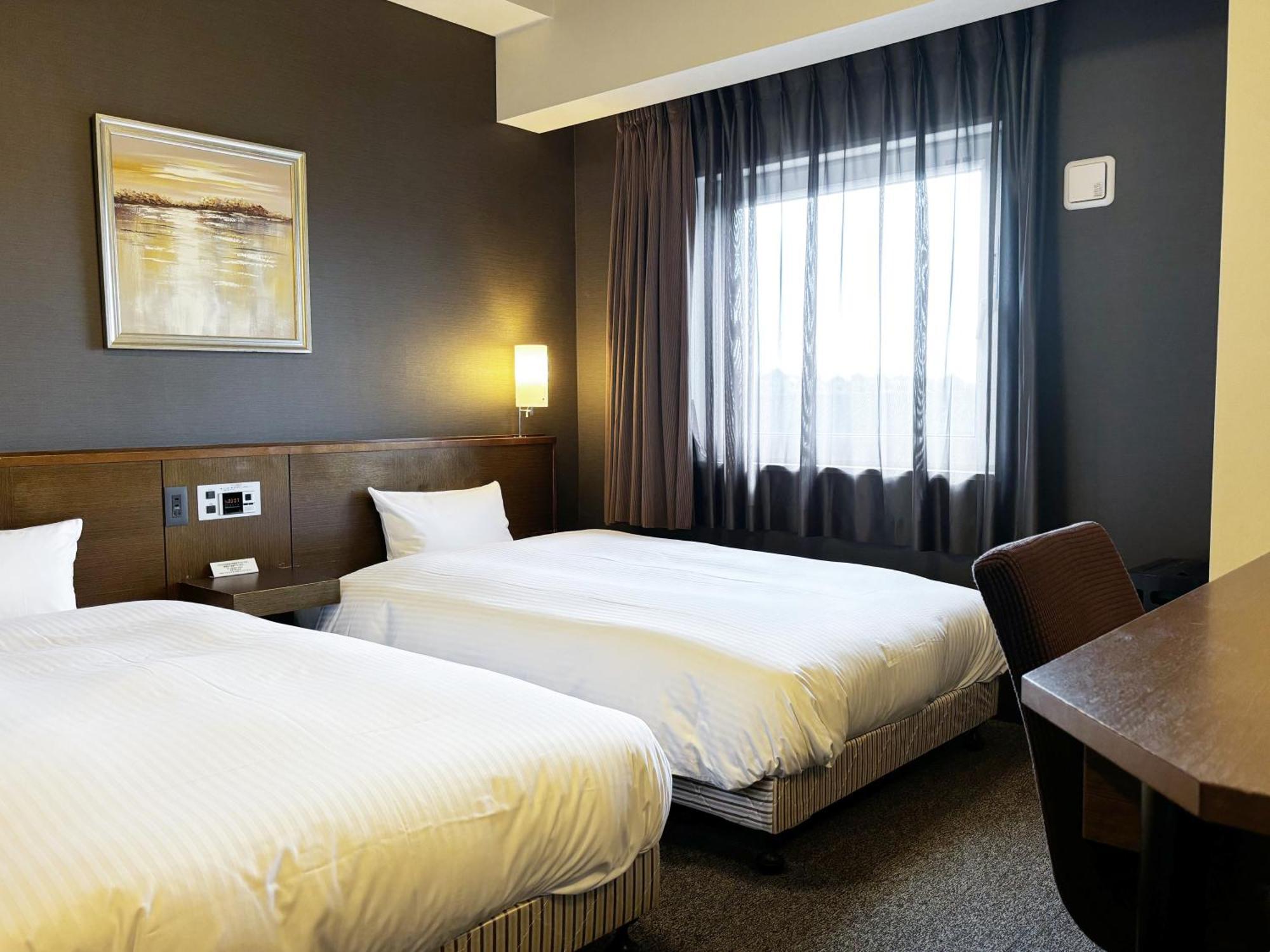 Hotel Route-Inn Seki Sekimachi  Экстерьер фото